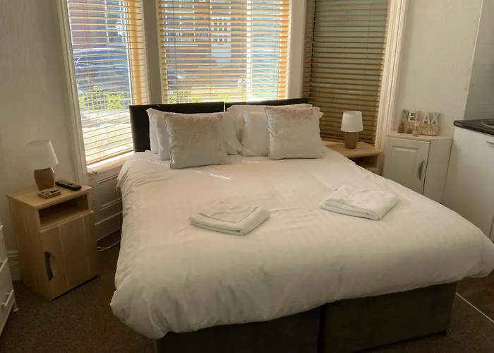 The Glenroy Guest House