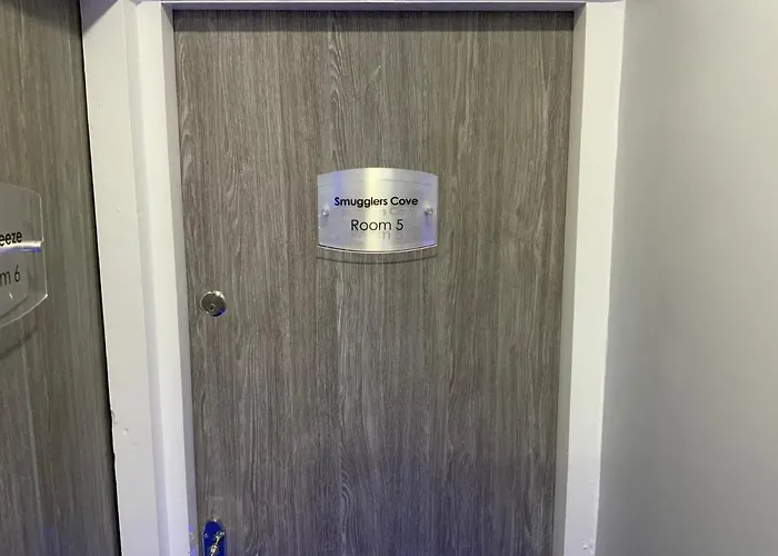 The Glenroy Guest House